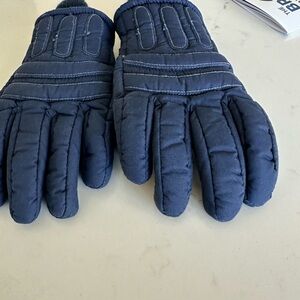 3M Thinsulate Dark Blue Boys or Girls Quilted Gloves/ unisex men or women too!